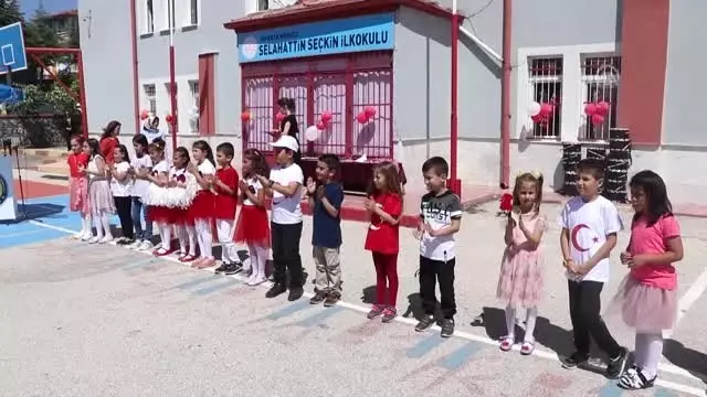Okullarda karne heyecanı - ISPARTA Okullarda karne heyecanı - ISPARTA