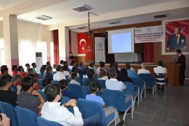 Palu'da 'Sportif Enleri' töreni Palu'da 'Sportif Enleri' töreni