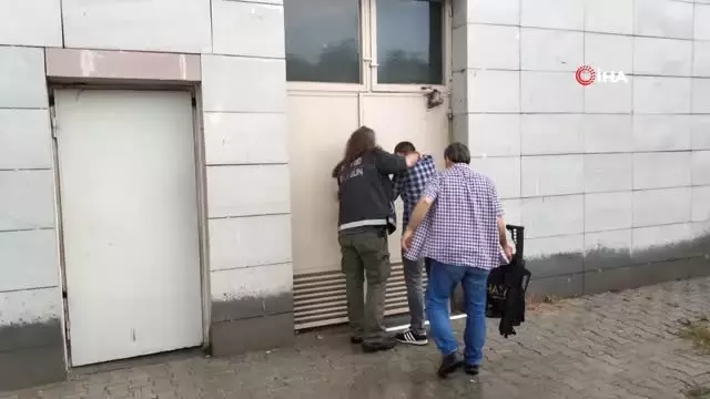 Samsun'da sokak satıcılarına uyuşturucu operasyonu: 23 gözaltı