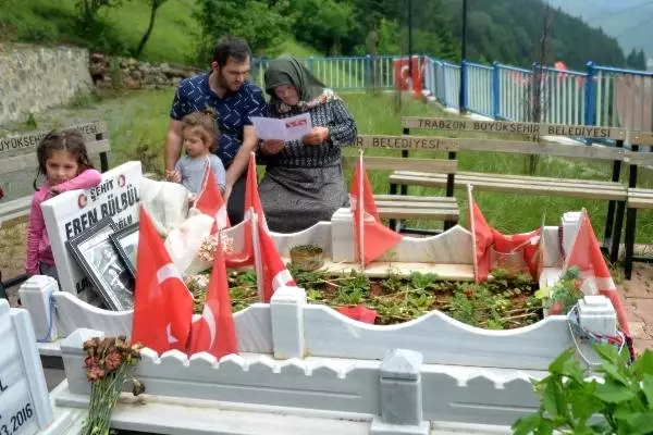 Şehit Eren Bülbül anısına hüzünlü karne Şehit Eren Bülbül anısına hüzünlü karne