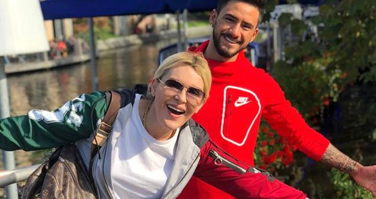 Selin Ciğerci'nin yeni şarkısı 'Hikaye' yayınlanır yayınlanmaz olay oldu!