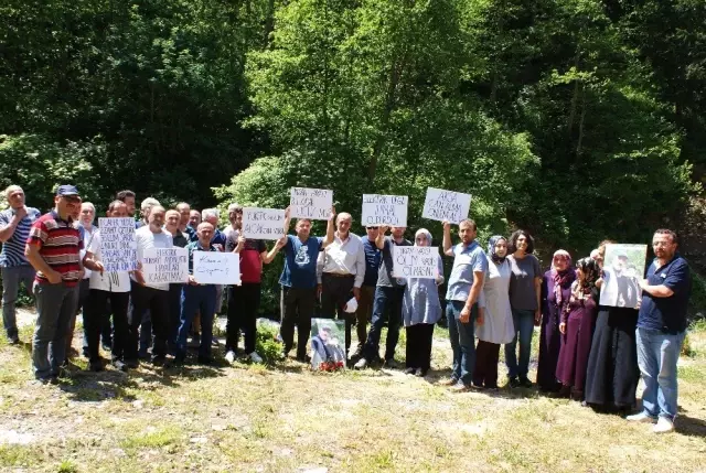 Yaşanan ölümlere değil, çıkan haberlere üzülmüşler Yaşanan ölümlere değil, çıkan haberlere üzülmüşler