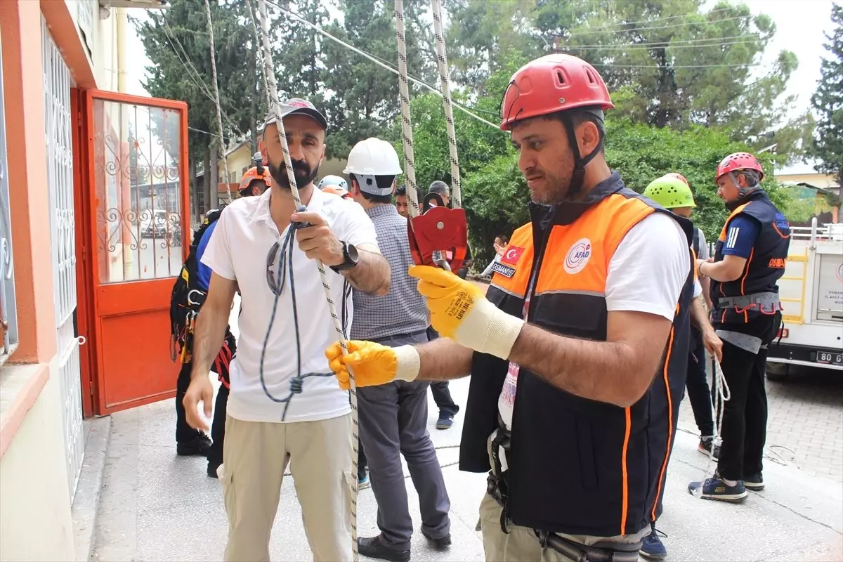 AFAD'dan öğretmenlere eğitim tatbikatı