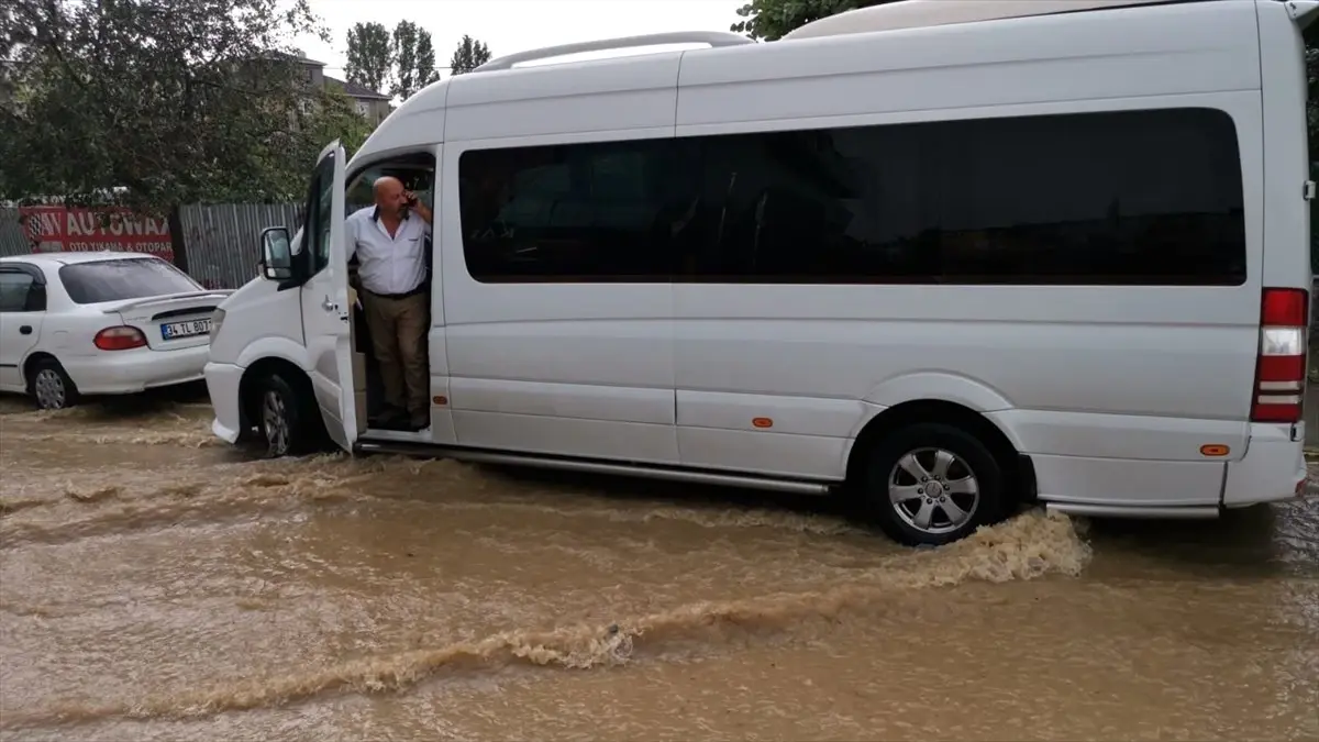 GÜNCELLEME - Kocaeli'de sağanak