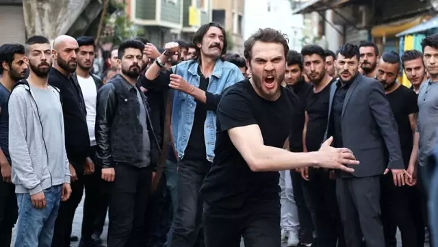 Muhafız'ın güzel oyuncusu Ayça Ayşin Turan Çukur'a transfer oldu