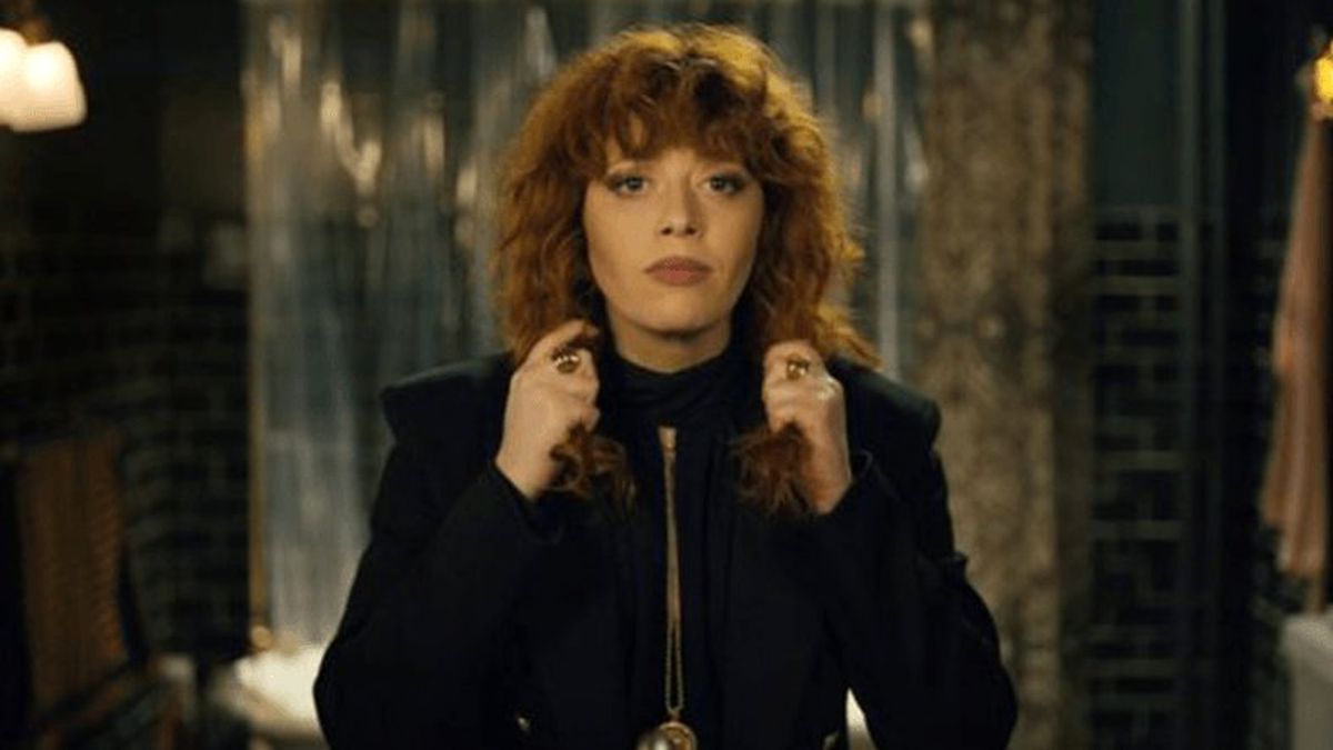 Netflix'in Beğenilen Dizisi Russian Doll'un İkinci Sezonundan Onay Alındı