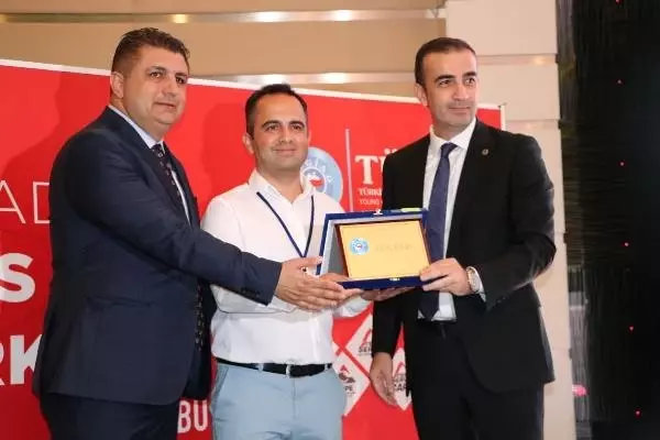 TÜGİAD üyeleri düzenlenen etkinlikte bir araya geldi TÜGİAD üyeleri düzenlenen etkinlikte bir araya geldi