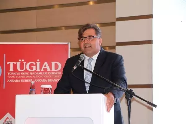 TÜGİAD üyeleri düzenlenen etkinlikte bir araya geldi TÜGİAD üyeleri düzenlenen etkinlikte bir araya geldi