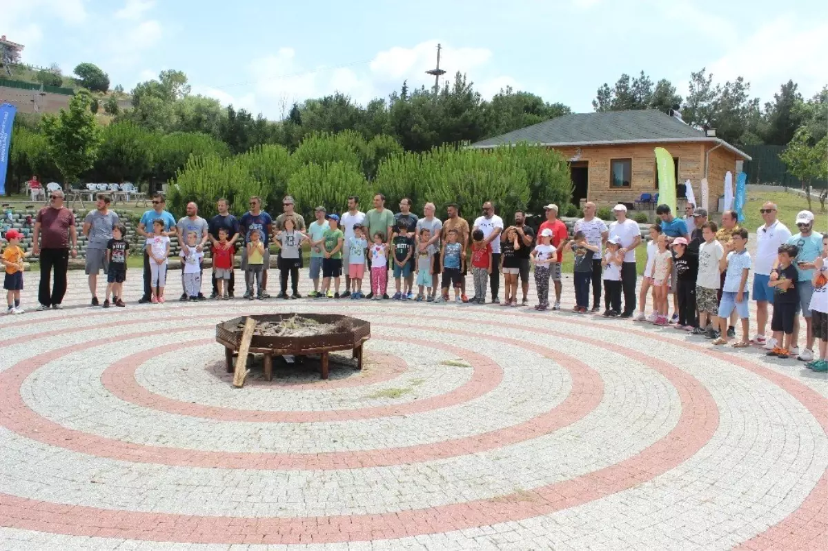 Baba Çocuk Kampı'nda babalar ödüllerini aldı