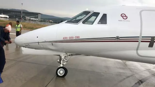 Bodrum'da pistten çıkan özel uçak kaldırıldı Bodrum'da pistten çıkan özel uçak kaldırıldı