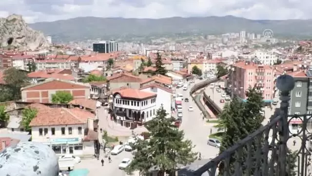 'Demokrasi Müzesi'ne çevrilen asırlık kahvehane ziyarete açılmayı bekliyor 'Demokrasi Müzesi'ne çevrilen asırlık kahvehane ziyarete açılmayı bekliyor