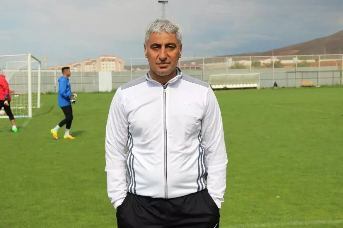 Elaziz Belediyespor, Alaattin Tutaş ile sözleşmesini uzattı