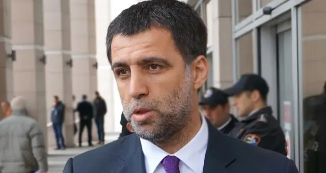 FETÖ'cü Hakan Şükür, Türkiye'nin ilgiyle izlediği ortak yayına sessiz kalmadı