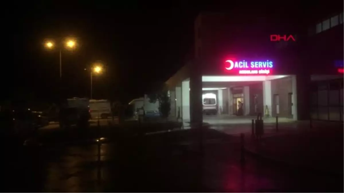 MARDİN'DE İKİ AİLE ARASINDA 'MUHTARLIK' KAVGASI: 22 YARALI