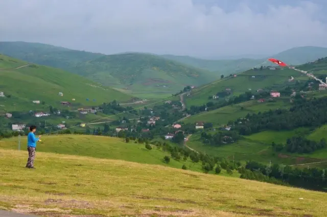 Ordu'nun yaylaları yeşillendi, turistlerin ilgisi arttı