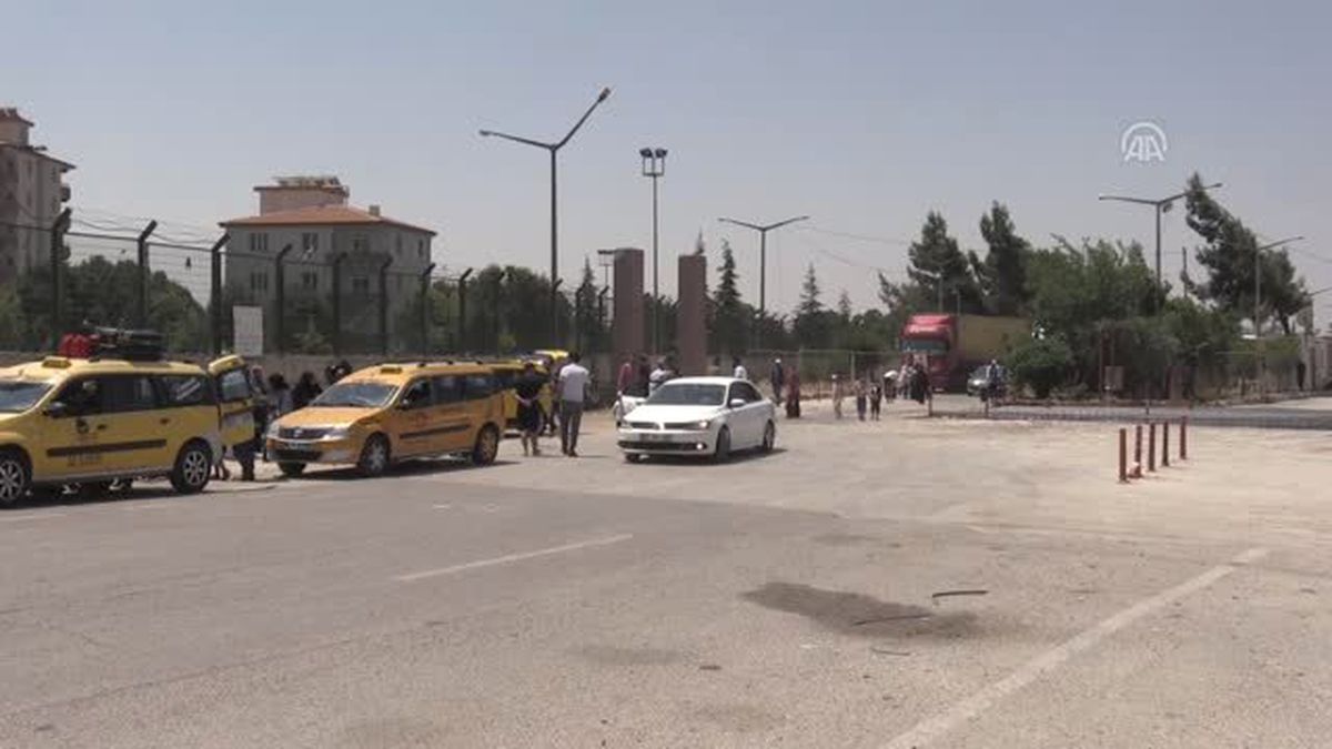 Suriyelilerin bayram dönüşleri devam ediyor