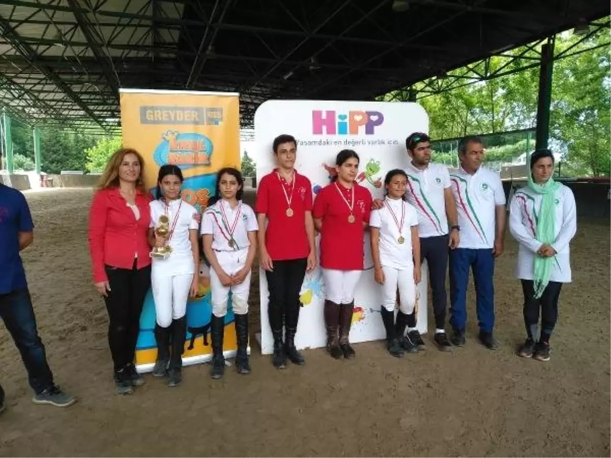 The Pony Club Festivali'nde babalar yarıştı