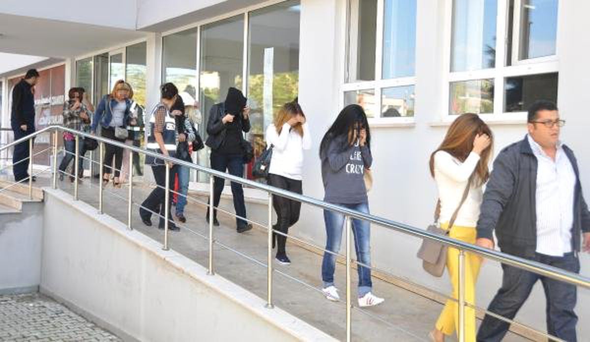 Trabzon'da yapılan fuhuş operasyonunda 28 kadın gözaltına alındı