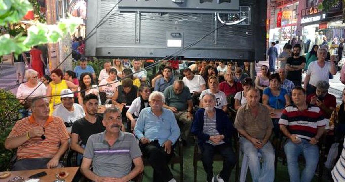 İstanbullular Yıldırım ve İmamoğlu ortak yayınına kilitlendi