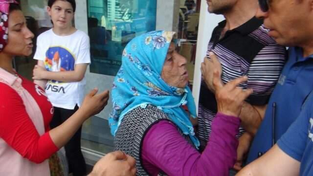 Zabıtaya yakalanan dilenci kucağındaki bebekle tehdit etti: Çocuğu yere çarparım