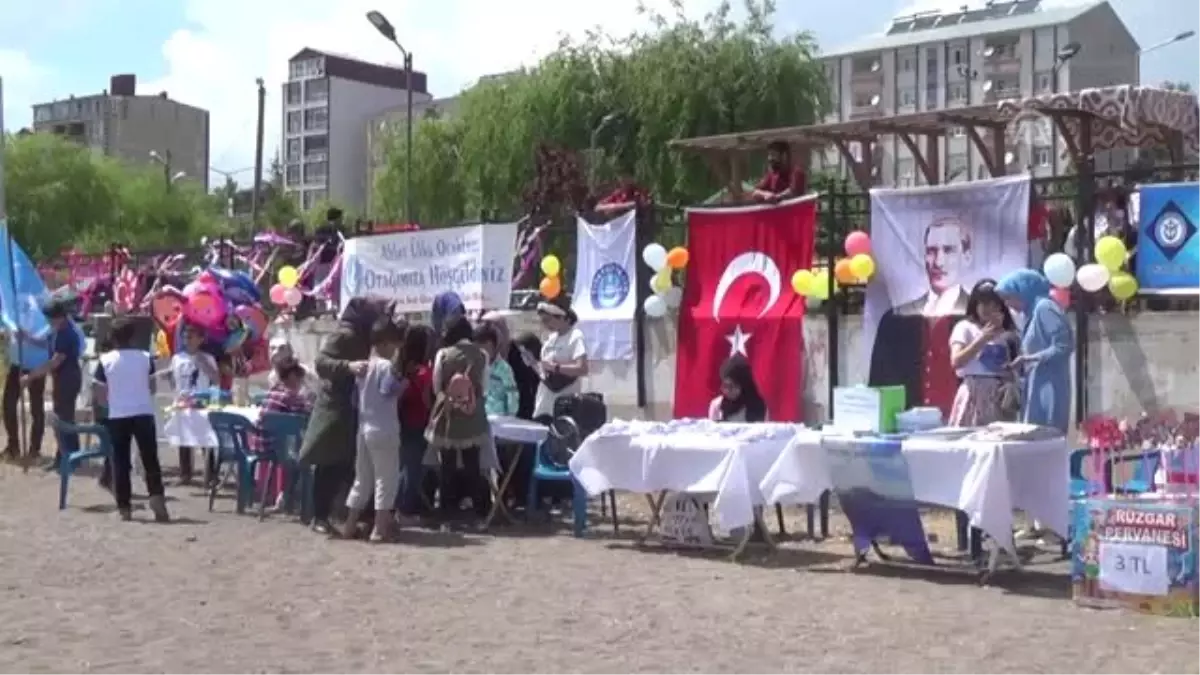 Ahlat'ta bahar şenliği