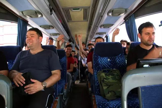 Başarılı öğrenciler Çanakkale ve Bursa gezisiyle ödüllendirildi Başarılı öğrenciler Çanakkale ve Bursa gezisiyle ödüllendirildi