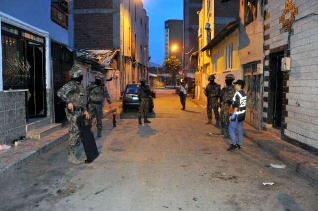Bursa'da uyuşturucu satıcılarına 'Çekirge operasyonu: 52 gözaltı