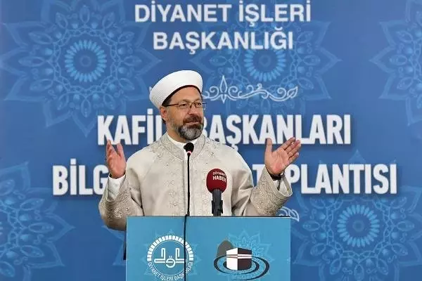 Diyanet İşleri Başkanı Erbaş, hac kafilesi başkanlarıyla bir araya geldi