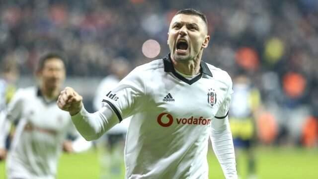 İtalyan basını, Burak Yılmaz'ın Lecce ile anlaştığını yazdı!