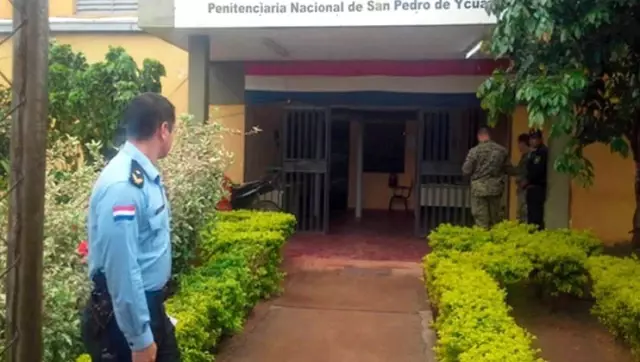 Paraguay'da cezaevinde çeteler çatıştı: En az 10 ölü Paraguay'da cezaevinde çeteler çatıştı: En az 10 ölü