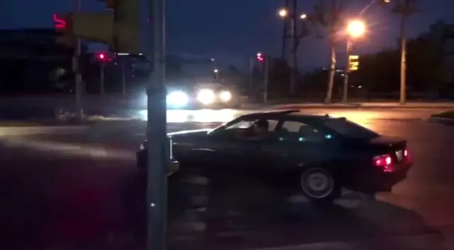 Yol kapatıp Yol kapatıp