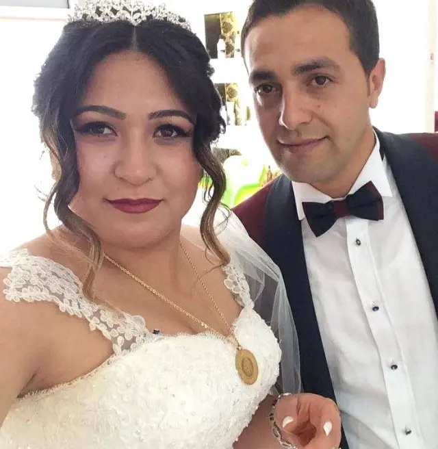 22 yaşındaki anne kansere yenik düştü 22 yaşındaki anne kansere yenik düştü