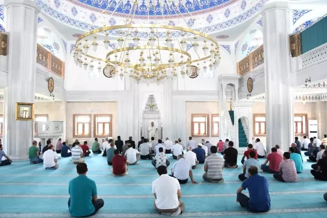 Adıyaman Üniversitesinde Muhammed Mursi için gıyabi cenaze namazı kılındı