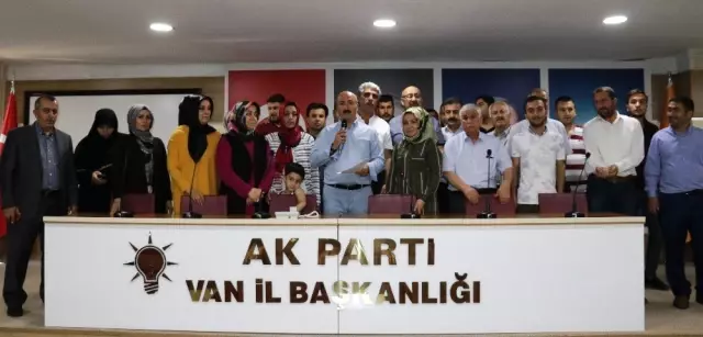AK Parti'den Mursi açıklaması