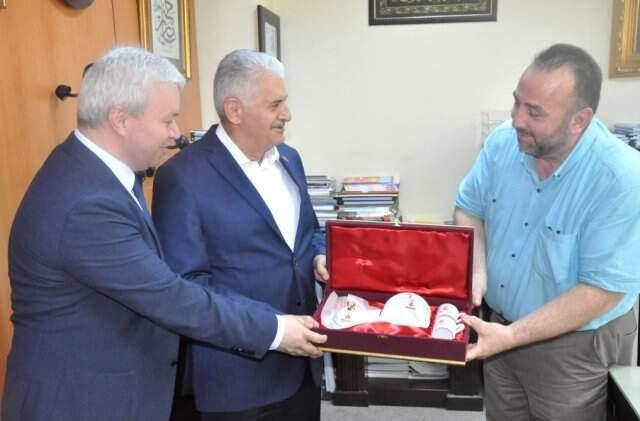 AK Parti İstanbul Adayı Binali Yıldırım: Saadet Partili kardeşlerimden özür diliyorum