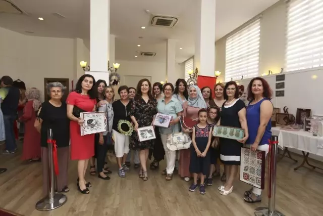 Aydın'da 'El Sanatları ve Giyim' sergisi açıldı
