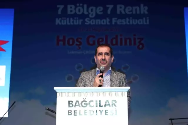 Bağcılar Meydanı, Bitlis ve Adıyaman ezgileriyle şenlendi Bağcılar Meydanı, Bitlis ve Adıyaman ezgileriyle şenlendi