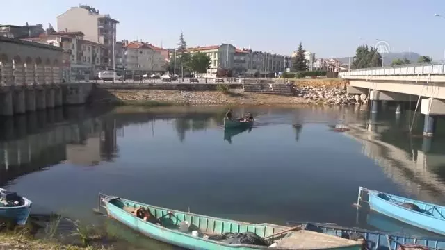 Beyşehir Gölü'nde balıkçılar 'vira bismillah' dedi Beyşehir Gölü'nde balıkçılar 'vira bismillah' dedi