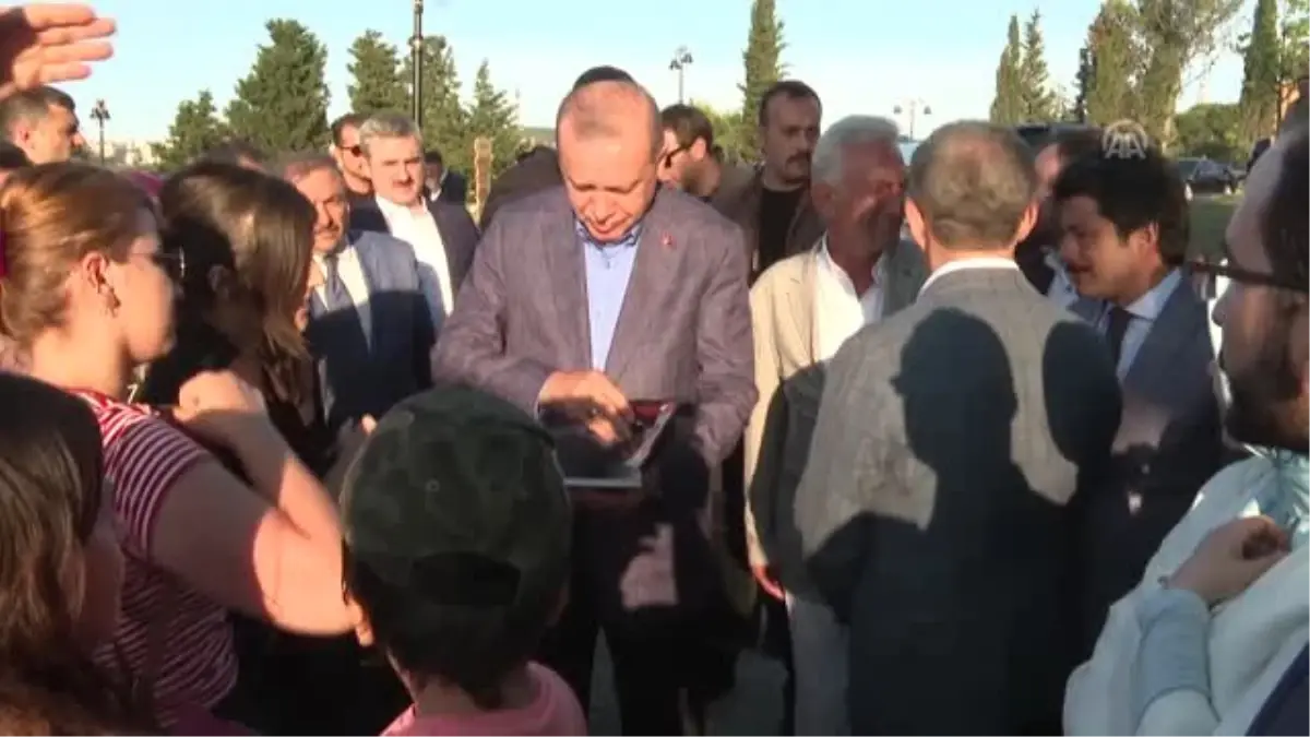 Cumhurbaşkanı Erdoğan, Nakkaştepe Millet Bahçesi'ni gezdi (2)