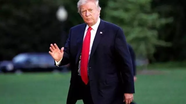 Hürmüz Boğazı'ndaki tanker saldırıları için İran'ı suçlayan Trump: Şimdilik önemsiz boyutta
