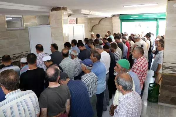 Keşan'da Mursi için gıyabi cenaze namazı kılındı