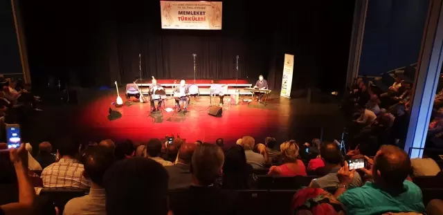 Memleket Türküleri Amsterdam'da söylendi