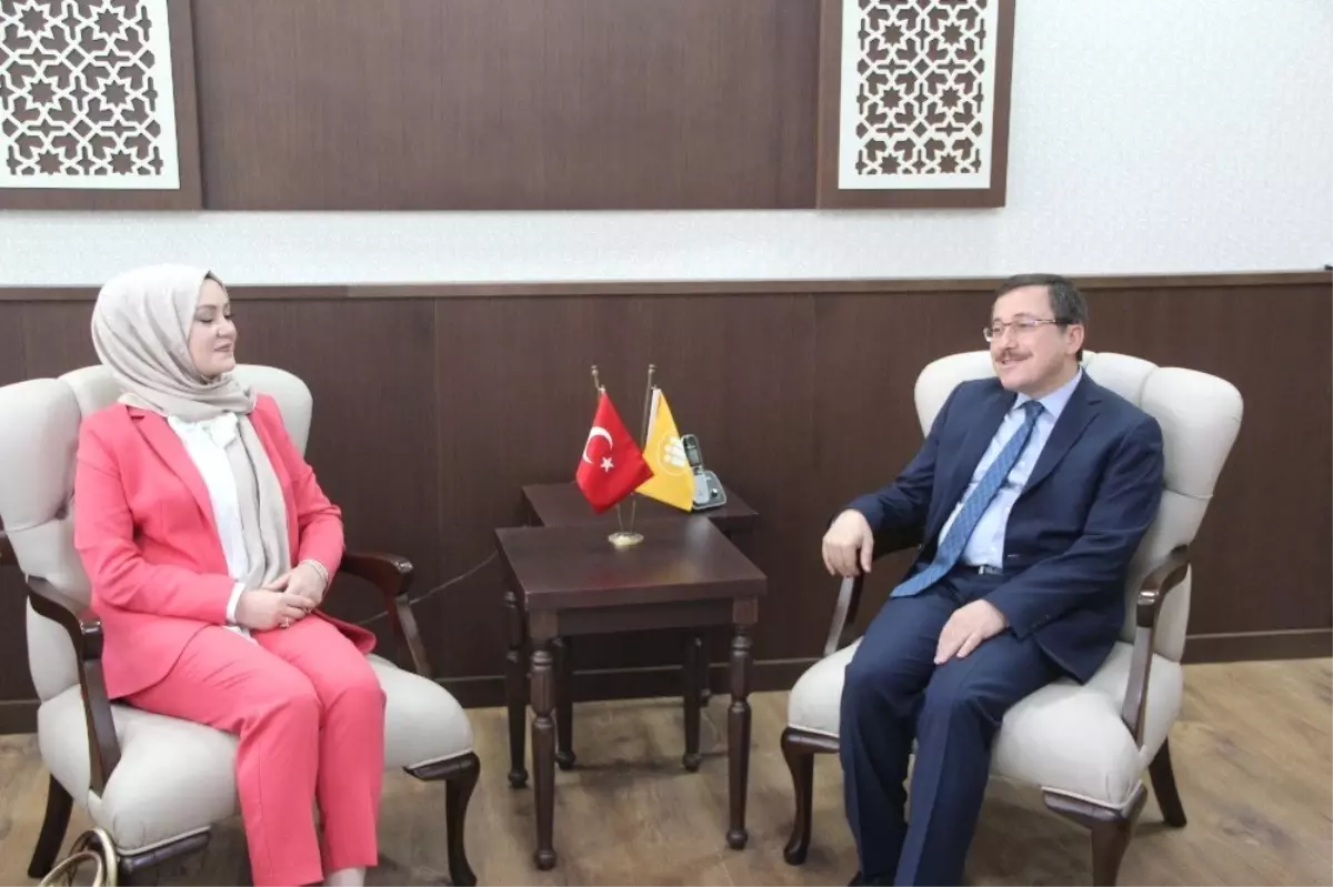 MİAD kadın kollarından Rektörü Kızılay'a ziyaret