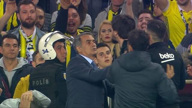 Olaylı Fenerbahçe-Beşiktaş derbisi soruşturmasında 3 kişiye dava açıldı