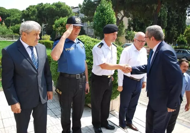 Salihli Kaymakamı Sağlam göreve başladı
