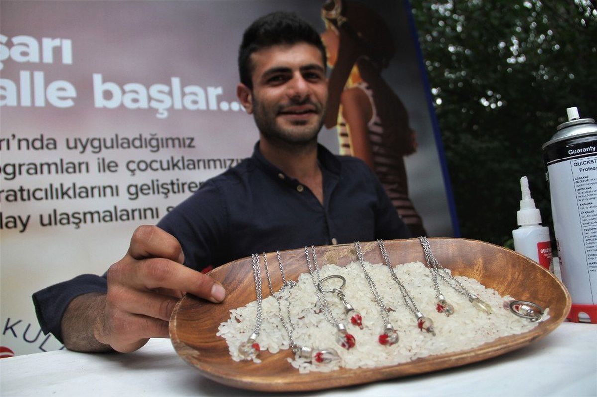 Sanata dönüşen pirinç tanesi, ekmek kapısı oldu
