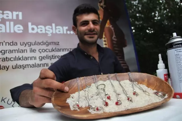 Sanata dönüşen pirinç tanesi, ekmek kapısı oldu