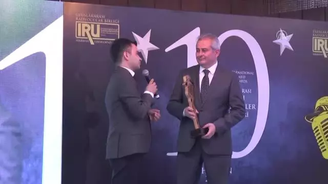 10. Alkışı Hakedenler Ödülleri