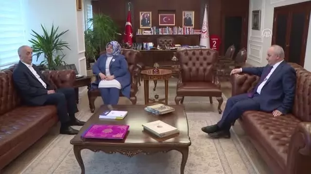 Aile, Çalışma ve Sosyal Hizmetler Bakanı Selçuk, Türk-İş Genel Başkanı Atalay'ı kabul etti (1) Aile, Çalışma ve Sosyal Hizmetler Bakanı Selçuk, Türk-İş Genel Başkanı Atalay'ı kabul etti (1)