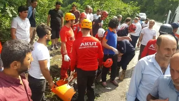 Araklı'da selin neden olduğu hasar, gün ağarınca ortaya çıktı (6) Araklı'da selin neden olduğu hasar, gün ağarınca ortaya çıktı (6)
